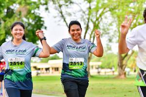 BIB: 
                            <button type="button" onclick="openModal(3720533)" class="btn btn-primary btn-sm float-right btn-popup" data-toggle="modal" data-target=".modal-high-quality">
                        <i class="fas fa-shopping-cart"></i> Add to Cart
                    </button>
                                            <button type="button" onclick="isThisMe(3720533, true)" class="btn btn-success btn-sm float-right btn-popup btn-isme hidden" data-toggle="tooltip" data-placement="bottom" title="นี่คือรูปของคุณใช่ไหม คลิกที่นี่เพื่อเอาเข้าอัลบั้ม">
                        <i class="fas fa-plus"></i> Add to album
                    </button>
                    <button type="button" onclick="isThisMe(3720533, false)" class="btn btn-warning btn-sm float-right btn-popup btn-isnotme hidden">
                        <i class="fas fa-ban"></i> Remove from album
                    </button>