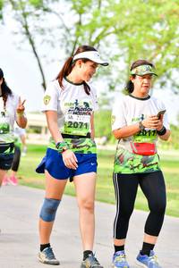 BIB: 
                            <button type="button" onclick="openModal(3721547)" class="btn btn-primary btn-sm float-right btn-popup" data-toggle="modal" data-target=".modal-high-quality">
                        <i class="fas fa-shopping-cart"></i> Add to Cart
                    </button>
                                            <button type="button" onclick="isThisMe(3721547, true)" class="btn btn-success btn-sm float-right btn-popup btn-isme hidden" data-toggle="tooltip" data-placement="bottom" title="นี่คือรูปของคุณใช่ไหม คลิกที่นี่เพื่อเอาเข้าอัลบั้ม">
                        <i class="fas fa-plus"></i> Add to album
                    </button>
                    <button type="button" onclick="isThisMe(3721547, false)" class="btn btn-warning btn-sm float-right btn-popup btn-isnotme hidden">
                        <i class="fas fa-ban"></i> Remove from album
                    </button>