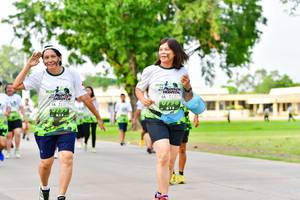 BIB: 
                            <button type="button" onclick="openModal(3720898)" class="btn btn-primary btn-sm float-right btn-popup" data-toggle="modal" data-target=".modal-high-quality">
                        <i class="fas fa-shopping-cart"></i> Add to Cart
                    </button>
                                            <button type="button" onclick="isThisMe(3720898, true)" class="btn btn-success btn-sm float-right btn-popup btn-isme hidden" data-toggle="tooltip" data-placement="bottom" title="นี่คือรูปของคุณใช่ไหม คลิกที่นี่เพื่อเอาเข้าอัลบั้ม">
                        <i class="fas fa-plus"></i> Add to album
                    </button>
                    <button type="button" onclick="isThisMe(3720898, false)" class="btn btn-warning btn-sm float-right btn-popup btn-isnotme hidden">
                        <i class="fas fa-ban"></i> Remove from album
                    </button>