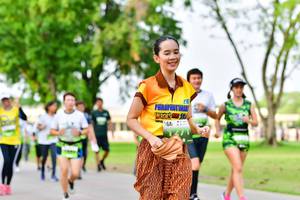 BIB: 
                            <button type="button" onclick="openModal(3720385)" class="btn btn-primary btn-sm float-right btn-popup" data-toggle="modal" data-target=".modal-high-quality">
                        <i class="fas fa-shopping-cart"></i> Add to Cart
                    </button>
                                            <button type="button" onclick="isThisMe(3720385, true)" class="btn btn-success btn-sm float-right btn-popup btn-isme hidden" data-toggle="tooltip" data-placement="bottom" title="นี่คือรูปของคุณใช่ไหม คลิกที่นี่เพื่อเอาเข้าอัลบั้ม">
                        <i class="fas fa-plus"></i> Add to album
                    </button>
                    <button type="button" onclick="isThisMe(3720385, false)" class="btn btn-warning btn-sm float-right btn-popup btn-isnotme hidden">
                        <i class="fas fa-ban"></i> Remove from album
                    </button>