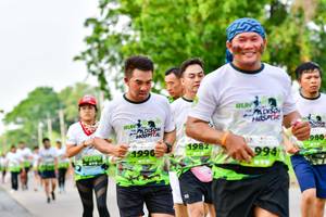 BIB: 980, 198, 1998, 9941
                            <button type="button" onclick="openModal(3720367)" class="btn btn-primary btn-sm float-right btn-popup" data-toggle="modal" data-target=".modal-high-quality">
                        <i class="fas fa-shopping-cart"></i> Add to Cart
                    </button>
                                            <button type="button" onclick="isThisMe(3720367, true)" class="btn btn-success btn-sm float-right btn-popup btn-isme hidden" data-toggle="tooltip" data-placement="bottom" title="นี่คือรูปของคุณใช่ไหม คลิกที่นี่เพื่อเอาเข้าอัลบั้ม">
                        <i class="fas fa-plus"></i> Add to album
                    </button>
                    <button type="button" onclick="isThisMe(3720367, false)" class="btn btn-warning btn-sm float-right btn-popup btn-isnotme hidden">
                        <i class="fas fa-ban"></i> Remove from album
                    </button>