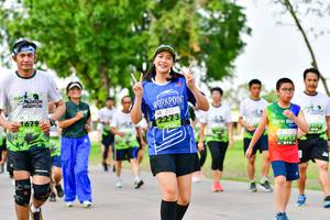 BIB: 1679
                            <button type="button" onclick="openModal(3719655)" class="btn btn-primary btn-sm float-right btn-popup" data-toggle="modal" data-target=".modal-high-quality">
                        <i class="fas fa-shopping-cart"></i> Add to Cart
                    </button>
                                            <button type="button" onclick="isThisMe(3719655, true)" class="btn btn-success btn-sm float-right btn-popup btn-isme hidden" data-toggle="tooltip" data-placement="bottom" title="นี่คือรูปของคุณใช่ไหม คลิกที่นี่เพื่อเอาเข้าอัลบั้ม">
                        <i class="fas fa-plus"></i> Add to album
                    </button>
                    <button type="button" onclick="isThisMe(3719655, false)" class="btn btn-warning btn-sm float-right btn-popup btn-isnotme hidden">
                        <i class="fas fa-ban"></i> Remove from album
                    </button>