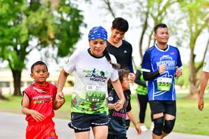 BIB: 2551, 443
                            <button type="button" onclick="openModal(3720814)" class="btn btn-primary btn-sm float-right btn-popup" data-toggle="modal" data-target=".modal-high-quality">
                        <i class="fas fa-shopping-cart"></i> Add to Cart
                    </button>
                                            <button type="button" onclick="isThisMe(3720814, true)" class="btn btn-success btn-sm float-right btn-popup btn-isme hidden" data-toggle="tooltip" data-placement="bottom" title="นี่คือรูปของคุณใช่ไหม คลิกที่นี่เพื่อเอาเข้าอัลบั้ม">
                        <i class="fas fa-plus"></i> Add to album
                    </button>
                    <button type="button" onclick="isThisMe(3720814, false)" class="btn btn-warning btn-sm float-right btn-popup btn-isnotme hidden">
                        <i class="fas fa-ban"></i> Remove from album
                    </button>