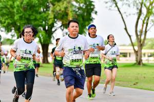 BIB: 1375
                            <button type="button" onclick="openModal(3718862)" class="btn btn-primary btn-sm float-right btn-popup" data-toggle="modal" data-target=".modal-high-quality">
                        <i class="fas fa-shopping-cart"></i> Add to Cart
                    </button>
                                            <button type="button" onclick="isThisMe(3718862, true)" class="btn btn-success btn-sm float-right btn-popup btn-isme hidden" data-toggle="tooltip" data-placement="bottom" title="นี่คือรูปของคุณใช่ไหม คลิกที่นี่เพื่อเอาเข้าอัลบั้ม">
                        <i class="fas fa-plus"></i> Add to album
                    </button>
                    <button type="button" onclick="isThisMe(3718862, false)" class="btn btn-warning btn-sm float-right btn-popup btn-isnotme hidden">
                        <i class="fas fa-ban"></i> Remove from album
                    </button>