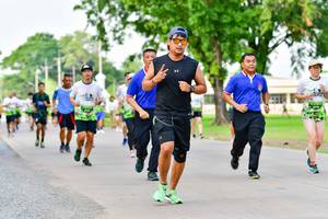 BIB: 
                            <button type="button" onclick="openModal(3719505)" class="btn btn-primary btn-sm float-right btn-popup" data-toggle="modal" data-target=".modal-high-quality">
                        <i class="fas fa-shopping-cart"></i> Add to Cart
                    </button>
                                            <button type="button" onclick="isThisMe(3719505, true)" class="btn btn-success btn-sm float-right btn-popup btn-isme hidden" data-toggle="tooltip" data-placement="bottom" title="นี่คือรูปของคุณใช่ไหม คลิกที่นี่เพื่อเอาเข้าอัลบั้ม">
                        <i class="fas fa-plus"></i> Add to album
                    </button>
                    <button type="button" onclick="isThisMe(3719505, false)" class="btn btn-warning btn-sm float-right btn-popup btn-isnotme hidden">
                        <i class="fas fa-ban"></i> Remove from album
                    </button>