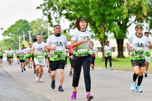 BIB: 
                            <button type="button" onclick="openModal(3718962)" class="btn btn-primary btn-sm float-right btn-popup" data-toggle="modal" data-target=".modal-high-quality">
                        <i class="fas fa-shopping-cart"></i> Add to Cart
                    </button>
                                            <button type="button" onclick="isThisMe(3718962, true)" class="btn btn-success btn-sm float-right btn-popup btn-isme hidden" data-toggle="tooltip" data-placement="bottom" title="นี่คือรูปของคุณใช่ไหม คลิกที่นี่เพื่อเอาเข้าอัลบั้ม">
                        <i class="fas fa-plus"></i> Add to album
                    </button>
                    <button type="button" onclick="isThisMe(3718962, false)" class="btn btn-warning btn-sm float-right btn-popup btn-isnotme hidden">
                        <i class="fas fa-ban"></i> Remove from album
                    </button>