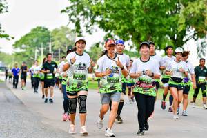 BIB: 
                            <button type="button" onclick="openModal(3719482)" class="btn btn-primary btn-sm float-right btn-popup" data-toggle="modal" data-target=".modal-high-quality">
                        <i class="fas fa-shopping-cart"></i> Add to Cart
                    </button>
                                            <button type="button" onclick="isThisMe(3719482, true)" class="btn btn-success btn-sm float-right btn-popup btn-isme hidden" data-toggle="tooltip" data-placement="bottom" title="นี่คือรูปของคุณใช่ไหม คลิกที่นี่เพื่อเอาเข้าอัลบั้ม">
                        <i class="fas fa-plus"></i> Add to album
                    </button>
                    <button type="button" onclick="isThisMe(3719482, false)" class="btn btn-warning btn-sm float-right btn-popup btn-isnotme hidden">
                        <i class="fas fa-ban"></i> Remove from album
                    </button>