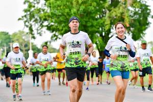 BIB: 2123, 122
                            <button type="button" onclick="openModal(3718829)" class="btn btn-primary btn-sm float-right btn-popup" data-toggle="modal" data-target=".modal-high-quality">
                        <i class="fas fa-shopping-cart"></i> Add to Cart
                    </button>
                                            <button type="button" onclick="isThisMe(3718829, true)" class="btn btn-success btn-sm float-right btn-popup btn-isme hidden" data-toggle="tooltip" data-placement="bottom" title="นี่คือรูปของคุณใช่ไหม คลิกที่นี่เพื่อเอาเข้าอัลบั้ม">
                        <i class="fas fa-plus"></i> Add to album
                    </button>
                    <button type="button" onclick="isThisMe(3718829, false)" class="btn btn-warning btn-sm float-right btn-popup btn-isnotme hidden">
                        <i class="fas fa-ban"></i> Remove from album
                    </button>