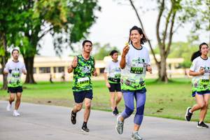 BIB: 2290
                            <button type="button" onclick="openModal(3718105)" class="btn btn-primary btn-sm float-right btn-popup" data-toggle="modal" data-target=".modal-high-quality">
                        <i class="fas fa-shopping-cart"></i> Add to Cart
                    </button>
                                            <button type="button" onclick="isThisMe(3718105, true)" class="btn btn-success btn-sm float-right btn-popup btn-isme hidden" data-toggle="tooltip" data-placement="bottom" title="นี่คือรูปของคุณใช่ไหม คลิกที่นี่เพื่อเอาเข้าอัลบั้ม">
                        <i class="fas fa-plus"></i> Add to album
                    </button>
                    <button type="button" onclick="isThisMe(3718105, false)" class="btn btn-warning btn-sm float-right btn-popup btn-isnotme hidden">
                        <i class="fas fa-ban"></i> Remove from album
                    </button>