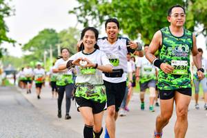 BIB: 2634
                            <button type="button" onclick="openModal(3720139)" class="btn btn-primary btn-sm float-right btn-popup" data-toggle="modal" data-target=".modal-high-quality">
                        <i class="fas fa-shopping-cart"></i> Add to Cart
                    </button>
                                            <button type="button" onclick="isThisMe(3720139, true)" class="btn btn-success btn-sm float-right btn-popup btn-isme hidden" data-toggle="tooltip" data-placement="bottom" title="นี่คือรูปของคุณใช่ไหม คลิกที่นี่เพื่อเอาเข้าอัลบั้ม">
                        <i class="fas fa-plus"></i> Add to album
                    </button>
                    <button type="button" onclick="isThisMe(3720139, false)" class="btn btn-warning btn-sm float-right btn-popup btn-isnotme hidden">
                        <i class="fas fa-ban"></i> Remove from album
                    </button>