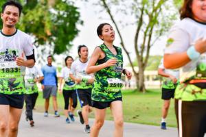 BIB: 1833, 2549
                            <button type="button" onclick="openModal(3718818)" class="btn btn-primary btn-sm float-right btn-popup" data-toggle="modal" data-target=".modal-high-quality">
                        <i class="fas fa-shopping-cart"></i> Add to Cart
                    </button>
                                            <button type="button" onclick="isThisMe(3718818, true)" class="btn btn-success btn-sm float-right btn-popup btn-isme hidden" data-toggle="tooltip" data-placement="bottom" title="นี่คือรูปของคุณใช่ไหม คลิกที่นี่เพื่อเอาเข้าอัลบั้ม">
                        <i class="fas fa-plus"></i> Add to album
                    </button>
                    <button type="button" onclick="isThisMe(3718818, false)" class="btn btn-warning btn-sm float-right btn-popup btn-isnotme hidden">
                        <i class="fas fa-ban"></i> Remove from album
                    </button>