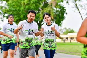 BIB: 226
                            <button type="button" onclick="openModal(3719599)" class="btn btn-primary btn-sm float-right btn-popup" data-toggle="modal" data-target=".modal-high-quality">
                        <i class="fas fa-shopping-cart"></i> Add to Cart
                    </button>
                                            <button type="button" onclick="isThisMe(3719599, true)" class="btn btn-success btn-sm float-right btn-popup btn-isme hidden" data-toggle="tooltip" data-placement="bottom" title="นี่คือรูปของคุณใช่ไหม คลิกที่นี่เพื่อเอาเข้าอัลบั้ม">
                        <i class="fas fa-plus"></i> Add to album
                    </button>
                    <button type="button" onclick="isThisMe(3719599, false)" class="btn btn-warning btn-sm float-right btn-popup btn-isnotme hidden">
                        <i class="fas fa-ban"></i> Remove from album
                    </button>