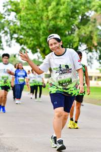 BIB: 
                            <button type="button" onclick="openModal(3720904)" class="btn btn-primary btn-sm float-right btn-popup" data-toggle="modal" data-target=".modal-high-quality">
                        <i class="fas fa-shopping-cart"></i> Add to Cart
                    </button>
                                            <button type="button" onclick="isThisMe(3720904, true)" class="btn btn-success btn-sm float-right btn-popup btn-isme hidden" data-toggle="tooltip" data-placement="bottom" title="นี่คือรูปของคุณใช่ไหม คลิกที่นี่เพื่อเอาเข้าอัลบั้ม">
                        <i class="fas fa-plus"></i> Add to album
                    </button>
                    <button type="button" onclick="isThisMe(3720904, false)" class="btn btn-warning btn-sm float-right btn-popup btn-isnotme hidden">
                        <i class="fas fa-ban"></i> Remove from album
                    </button>