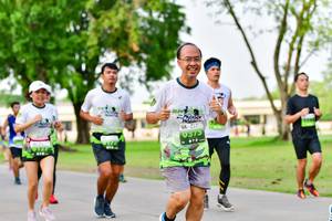 BIB: 
                            <button type="button" onclick="openModal(3718571)" class="btn btn-primary btn-sm float-right btn-popup" data-toggle="modal" data-target=".modal-high-quality">
                        <i class="fas fa-shopping-cart"></i> Add to Cart
                    </button>
                                            <button type="button" onclick="isThisMe(3718571, true)" class="btn btn-success btn-sm float-right btn-popup btn-isme hidden" data-toggle="tooltip" data-placement="bottom" title="นี่คือรูปของคุณใช่ไหม คลิกที่นี่เพื่อเอาเข้าอัลบั้ม">
                        <i class="fas fa-plus"></i> Add to album
                    </button>
                    <button type="button" onclick="isThisMe(3718571, false)" class="btn btn-warning btn-sm float-right btn-popup btn-isnotme hidden">
                        <i class="fas fa-ban"></i> Remove from album
                    </button>