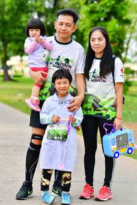 BIB: 
                            <button type="button" onclick="openModal(3722517)" class="btn btn-primary btn-sm float-right btn-popup" data-toggle="modal" data-target=".modal-high-quality">
                        <i class="fas fa-shopping-cart"></i> Add to Cart
                    </button>
                                            <button type="button" onclick="isThisMe(3722517, true)" class="btn btn-success btn-sm float-right btn-popup btn-isme hidden" data-toggle="tooltip" data-placement="bottom" title="นี่คือรูปของคุณใช่ไหม คลิกที่นี่เพื่อเอาเข้าอัลบั้ม">
                        <i class="fas fa-plus"></i> Add to album
                    </button>
                    <button type="button" onclick="isThisMe(3722517, false)" class="btn btn-warning btn-sm float-right btn-popup btn-isnotme hidden">
                        <i class="fas fa-ban"></i> Remove from album
                    </button>