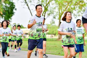 BIB: 
                            <button type="button" onclick="openModal(3719625)" class="btn btn-primary btn-sm float-right btn-popup" data-toggle="modal" data-target=".modal-high-quality">
                        <i class="fas fa-shopping-cart"></i> Add to Cart
                    </button>
                                            <button type="button" onclick="isThisMe(3719625, true)" class="btn btn-success btn-sm float-right btn-popup btn-isme hidden" data-toggle="tooltip" data-placement="bottom" title="นี่คือรูปของคุณใช่ไหม คลิกที่นี่เพื่อเอาเข้าอัลบั้ม">
                        <i class="fas fa-plus"></i> Add to album
                    </button>
                    <button type="button" onclick="isThisMe(3719625, false)" class="btn btn-warning btn-sm float-right btn-popup btn-isnotme hidden">
                        <i class="fas fa-ban"></i> Remove from album
                    </button>