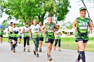 BIB: 1327, 
                            <button type="button" onclick="openModal(3721779)" class="btn btn-primary btn-sm float-right btn-popup" data-toggle="modal" data-target=".modal-high-quality">
                        <i class="fas fa-shopping-cart"></i> Add to Cart
                    </button>
                                            <button type="button" onclick="isThisMe(3721779, true)" class="btn btn-success btn-sm float-right btn-popup btn-isme hidden" data-toggle="tooltip" data-placement="bottom" title="นี่คือรูปของคุณใช่ไหม คลิกที่นี่เพื่อเอาเข้าอัลบั้ม">
                        <i class="fas fa-plus"></i> Add to album
                    </button>
                    <button type="button" onclick="isThisMe(3721779, false)" class="btn btn-warning btn-sm float-right btn-popup btn-isnotme hidden">
                        <i class="fas fa-ban"></i> Remove from album
                    </button>