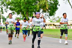 BIB: 
                            <button type="button" onclick="openModal(3718524)" class="btn btn-primary btn-sm float-right btn-popup" data-toggle="modal" data-target=".modal-high-quality">
                        <i class="fas fa-shopping-cart"></i> Add to Cart
                    </button>
                                            <button type="button" onclick="isThisMe(3718524, true)" class="btn btn-success btn-sm float-right btn-popup btn-isme hidden" data-toggle="tooltip" data-placement="bottom" title="นี่คือรูปของคุณใช่ไหม คลิกที่นี่เพื่อเอาเข้าอัลบั้ม">
                        <i class="fas fa-plus"></i> Add to album
                    </button>
                    <button type="button" onclick="isThisMe(3718524, false)" class="btn btn-warning btn-sm float-right btn-popup btn-isnotme hidden">
                        <i class="fas fa-ban"></i> Remove from album
                    </button>