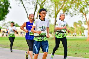 BIB: 
                            <button type="button" onclick="openModal(3718531)" class="btn btn-primary btn-sm float-right btn-popup" data-toggle="modal" data-target=".modal-high-quality">
                        <i class="fas fa-shopping-cart"></i> Add to Cart
                    </button>
                                            <button type="button" onclick="isThisMe(3718531, true)" class="btn btn-success btn-sm float-right btn-popup btn-isme hidden" data-toggle="tooltip" data-placement="bottom" title="นี่คือรูปของคุณใช่ไหม คลิกที่นี่เพื่อเอาเข้าอัลบั้ม">
                        <i class="fas fa-plus"></i> Add to album
                    </button>
                    <button type="button" onclick="isThisMe(3718531, false)" class="btn btn-warning btn-sm float-right btn-popup btn-isnotme hidden">
                        <i class="fas fa-ban"></i> Remove from album
                    </button>