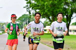 BIB: 1464
                            <button type="button" onclick="openModal(3722507)" class="btn btn-primary btn-sm float-right btn-popup" data-toggle="modal" data-target=".modal-high-quality">
                        <i class="fas fa-shopping-cart"></i> Add to Cart
                    </button>
                                            <button type="button" onclick="isThisMe(3722507, true)" class="btn btn-success btn-sm float-right btn-popup btn-isme hidden" data-toggle="tooltip" data-placement="bottom" title="นี่คือรูปของคุณใช่ไหม คลิกที่นี่เพื่อเอาเข้าอัลบั้ม">
                        <i class="fas fa-plus"></i> Add to album
                    </button>
                    <button type="button" onclick="isThisMe(3722507, false)" class="btn btn-warning btn-sm float-right btn-popup btn-isnotme hidden">
                        <i class="fas fa-ban"></i> Remove from album
                    </button>