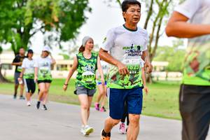 BIB: 2491
                            <button type="button" onclick="openModal(3719563)" class="btn btn-primary btn-sm float-right btn-popup" data-toggle="modal" data-target=".modal-high-quality">
                        <i class="fas fa-shopping-cart"></i> Add to Cart
                    </button>
                                            <button type="button" onclick="isThisMe(3719563, true)" class="btn btn-success btn-sm float-right btn-popup btn-isme hidden" data-toggle="tooltip" data-placement="bottom" title="นี่คือรูปของคุณใช่ไหม คลิกที่นี่เพื่อเอาเข้าอัลบั้ม">
                        <i class="fas fa-plus"></i> Add to album
                    </button>
                    <button type="button" onclick="isThisMe(3719563, false)" class="btn btn-warning btn-sm float-right btn-popup btn-isnotme hidden">
                        <i class="fas fa-ban"></i> Remove from album
                    </button>