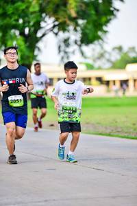 BIB: 2051
                            <button type="button" onclick="openModal(3717884)" class="btn btn-primary btn-sm float-right btn-popup" data-toggle="modal" data-target=".modal-high-quality">
                        <i class="fas fa-shopping-cart"></i> Add to Cart
                    </button>
                                            <button type="button" onclick="isThisMe(3717884, true)" class="btn btn-success btn-sm float-right btn-popup btn-isme hidden" data-toggle="tooltip" data-placement="bottom" title="นี่คือรูปของคุณใช่ไหม คลิกที่นี่เพื่อเอาเข้าอัลบั้ม">
                        <i class="fas fa-plus"></i> Add to album
                    </button>
                    <button type="button" onclick="isThisMe(3717884, false)" class="btn btn-warning btn-sm float-right btn-popup btn-isnotme hidden">
                        <i class="fas fa-ban"></i> Remove from album
                    </button>