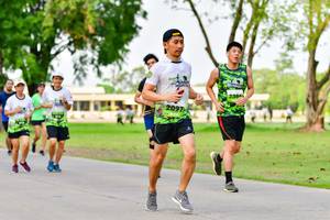 BIB: 209
                            <button type="button" onclick="openModal(3718389)" class="btn btn-primary btn-sm float-right btn-popup" data-toggle="modal" data-target=".modal-high-quality">
                        <i class="fas fa-shopping-cart"></i> Add to Cart
                    </button>
                                            <button type="button" onclick="isThisMe(3718389, true)" class="btn btn-success btn-sm float-right btn-popup btn-isme hidden" data-toggle="tooltip" data-placement="bottom" title="นี่คือรูปของคุณใช่ไหม คลิกที่นี่เพื่อเอาเข้าอัลบั้ม">
                        <i class="fas fa-plus"></i> Add to album
                    </button>
                    <button type="button" onclick="isThisMe(3718389, false)" class="btn btn-warning btn-sm float-right btn-popup btn-isnotme hidden">
                        <i class="fas fa-ban"></i> Remove from album
                    </button>