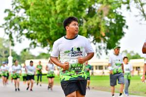 BIB: 
                            <button type="button" onclick="openModal(3720415)" class="btn btn-primary btn-sm float-right btn-popup" data-toggle="modal" data-target=".modal-high-quality">
                        <i class="fas fa-shopping-cart"></i> Add to Cart
                    </button>
                                            <button type="button" onclick="isThisMe(3720415, true)" class="btn btn-success btn-sm float-right btn-popup btn-isme hidden" data-toggle="tooltip" data-placement="bottom" title="นี่คือรูปของคุณใช่ไหม คลิกที่นี่เพื่อเอาเข้าอัลบั้ม">
                        <i class="fas fa-plus"></i> Add to album
                    </button>
                    <button type="button" onclick="isThisMe(3720415, false)" class="btn btn-warning btn-sm float-right btn-popup btn-isnotme hidden">
                        <i class="fas fa-ban"></i> Remove from album
                    </button>