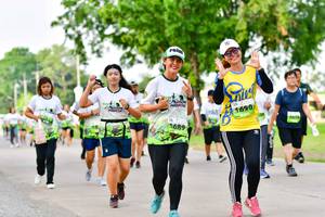 BIB: 
                            <button type="button" onclick="openModal(3720390)" class="btn btn-primary btn-sm float-right btn-popup" data-toggle="modal" data-target=".modal-high-quality">
                        <i class="fas fa-shopping-cart"></i> Add to Cart
                    </button>
                                            <button type="button" onclick="isThisMe(3720390, true)" class="btn btn-success btn-sm float-right btn-popup btn-isme hidden" data-toggle="tooltip" data-placement="bottom" title="นี่คือรูปของคุณใช่ไหม คลิกที่นี่เพื่อเอาเข้าอัลบั้ม">
                        <i class="fas fa-plus"></i> Add to album
                    </button>
                    <button type="button" onclick="isThisMe(3720390, false)" class="btn btn-warning btn-sm float-right btn-popup btn-isnotme hidden">
                        <i class="fas fa-ban"></i> Remove from album
                    </button>