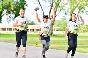 BIB: 1645
                            <button type="button" onclick="openModal(3721830)" class="btn btn-primary btn-sm float-right btn-popup" data-toggle="modal" data-target=".modal-high-quality">
                        <i class="fas fa-shopping-cart"></i> Add to Cart
                    </button>
                                            <button type="button" onclick="isThisMe(3721830, true)" class="btn btn-success btn-sm float-right btn-popup btn-isme hidden" data-toggle="tooltip" data-placement="bottom" title="นี่คือรูปของคุณใช่ไหม คลิกที่นี่เพื่อเอาเข้าอัลบั้ม">
                        <i class="fas fa-plus"></i> Add to album
                    </button>
                    <button type="button" onclick="isThisMe(3721830, false)" class="btn btn-warning btn-sm float-right btn-popup btn-isnotme hidden">
                        <i class="fas fa-ban"></i> Remove from album
                    </button>