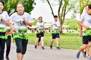 BIB: 
                            <button type="button" onclick="openModal(3720118)" class="btn btn-primary btn-sm float-right btn-popup" data-toggle="modal" data-target=".modal-high-quality">
                        <i class="fas fa-shopping-cart"></i> Add to Cart
                    </button>
                                            <button type="button" onclick="isThisMe(3720118, true)" class="btn btn-success btn-sm float-right btn-popup btn-isme hidden" data-toggle="tooltip" data-placement="bottom" title="นี่คือรูปของคุณใช่ไหม คลิกที่นี่เพื่อเอาเข้าอัลบั้ม">
                        <i class="fas fa-plus"></i> Add to album
                    </button>
                    <button type="button" onclick="isThisMe(3720118, false)" class="btn btn-warning btn-sm float-right btn-popup btn-isnotme hidden">
                        <i class="fas fa-ban"></i> Remove from album
                    </button>