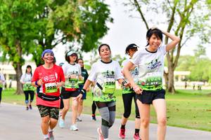 BIB: 
                            <button type="button" onclick="openModal(3719969)" class="btn btn-primary btn-sm float-right btn-popup" data-toggle="modal" data-target=".modal-high-quality">
                        <i class="fas fa-shopping-cart"></i> Add to Cart
                    </button>
                                            <button type="button" onclick="isThisMe(3719969, true)" class="btn btn-success btn-sm float-right btn-popup btn-isme hidden" data-toggle="tooltip" data-placement="bottom" title="นี่คือรูปของคุณใช่ไหม คลิกที่นี่เพื่อเอาเข้าอัลบั้ม">
                        <i class="fas fa-plus"></i> Add to album
                    </button>
                    <button type="button" onclick="isThisMe(3719969, false)" class="btn btn-warning btn-sm float-right btn-popup btn-isnotme hidden">
                        <i class="fas fa-ban"></i> Remove from album
                    </button>