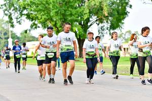 BIB: 
                            <button type="button" onclick="openModal(3721848)" class="btn btn-primary btn-sm float-right btn-popup" data-toggle="modal" data-target=".modal-high-quality">
                        <i class="fas fa-shopping-cart"></i> Add to Cart
                    </button>
                                            <button type="button" onclick="isThisMe(3721848, true)" class="btn btn-success btn-sm float-right btn-popup btn-isme hidden" data-toggle="tooltip" data-placement="bottom" title="นี่คือรูปของคุณใช่ไหม คลิกที่นี่เพื่อเอาเข้าอัลบั้ม">
                        <i class="fas fa-plus"></i> Add to album
                    </button>
                    <button type="button" onclick="isThisMe(3721848, false)" class="btn btn-warning btn-sm float-right btn-popup btn-isnotme hidden">
                        <i class="fas fa-ban"></i> Remove from album
                    </button>