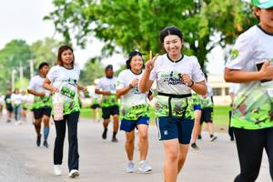 BIB: 
                            <button type="button" onclick="openModal(3720401)" class="btn btn-primary btn-sm float-right btn-popup" data-toggle="modal" data-target=".modal-high-quality">
                        <i class="fas fa-shopping-cart"></i> Add to Cart
                    </button>
                                            <button type="button" onclick="isThisMe(3720401, true)" class="btn btn-success btn-sm float-right btn-popup btn-isme hidden" data-toggle="tooltip" data-placement="bottom" title="นี่คือรูปของคุณใช่ไหม คลิกที่นี่เพื่อเอาเข้าอัลบั้ม">
                        <i class="fas fa-plus"></i> Add to album
                    </button>
                    <button type="button" onclick="isThisMe(3720401, false)" class="btn btn-warning btn-sm float-right btn-popup btn-isnotme hidden">
                        <i class="fas fa-ban"></i> Remove from album
                    </button>