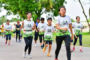 BIB: 
                            <button type="button" onclick="openModal(3719911)" class="btn btn-primary btn-sm float-right btn-popup" data-toggle="modal" data-target=".modal-high-quality">
                        <i class="fas fa-shopping-cart"></i> Add to Cart
                    </button>
                                            <button type="button" onclick="isThisMe(3719911, true)" class="btn btn-success btn-sm float-right btn-popup btn-isme hidden" data-toggle="tooltip" data-placement="bottom" title="นี่คือรูปของคุณใช่ไหม คลิกที่นี่เพื่อเอาเข้าอัลบั้ม">
                        <i class="fas fa-plus"></i> Add to album
                    </button>
                    <button type="button" onclick="isThisMe(3719911, false)" class="btn btn-warning btn-sm float-right btn-popup btn-isnotme hidden">
                        <i class="fas fa-ban"></i> Remove from album
                    </button>