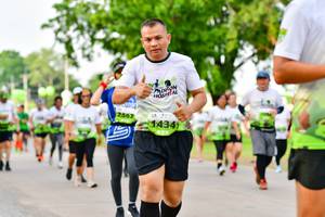 BIB: 
                            <button type="button" onclick="openModal(3720160)" class="btn btn-primary btn-sm float-right btn-popup" data-toggle="modal" data-target=".modal-high-quality">
                        <i class="fas fa-shopping-cart"></i> Add to Cart
                    </button>
                                            <button type="button" onclick="isThisMe(3720160, true)" class="btn btn-success btn-sm float-right btn-popup btn-isme hidden" data-toggle="tooltip" data-placement="bottom" title="นี่คือรูปของคุณใช่ไหม คลิกที่นี่เพื่อเอาเข้าอัลบั้ม">
                        <i class="fas fa-plus"></i> Add to album
                    </button>
                    <button type="button" onclick="isThisMe(3720160, false)" class="btn btn-warning btn-sm float-right btn-popup btn-isnotme hidden">
                        <i class="fas fa-ban"></i> Remove from album
                    </button>