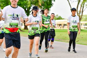 BIB: 2646
                            <button type="button" onclick="openModal(3719791)" class="btn btn-primary btn-sm float-right btn-popup" data-toggle="modal" data-target=".modal-high-quality">
                        <i class="fas fa-shopping-cart"></i> Add to Cart
                    </button>
                                            <button type="button" onclick="isThisMe(3719791, true)" class="btn btn-success btn-sm float-right btn-popup btn-isme hidden" data-toggle="tooltip" data-placement="bottom" title="นี่คือรูปของคุณใช่ไหม คลิกที่นี่เพื่อเอาเข้าอัลบั้ม">
                        <i class="fas fa-plus"></i> Add to album
                    </button>
                    <button type="button" onclick="isThisMe(3719791, false)" class="btn btn-warning btn-sm float-right btn-popup btn-isnotme hidden">
                        <i class="fas fa-ban"></i> Remove from album
                    </button>