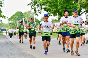 BIB: 132, 260, 1923
                            <button type="button" onclick="openModal(3719410)" class="btn btn-primary btn-sm float-right btn-popup" data-toggle="modal" data-target=".modal-high-quality">
                        <i class="fas fa-shopping-cart"></i> Add to Cart
                    </button>
                                            <button type="button" onclick="isThisMe(3719410, true)" class="btn btn-success btn-sm float-right btn-popup btn-isme hidden" data-toggle="tooltip" data-placement="bottom" title="นี่คือรูปของคุณใช่ไหม คลิกที่นี่เพื่อเอาเข้าอัลบั้ม">
                        <i class="fas fa-plus"></i> Add to album
                    </button>
                    <button type="button" onclick="isThisMe(3719410, false)" class="btn btn-warning btn-sm float-right btn-popup btn-isnotme hidden">
                        <i class="fas fa-ban"></i> Remove from album
                    </button>