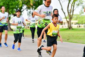 BIB: 
                            <button type="button" onclick="openModal(3720066)" class="btn btn-primary btn-sm float-right btn-popup" data-toggle="modal" data-target=".modal-high-quality">
                        <i class="fas fa-shopping-cart"></i> Add to Cart
                    </button>
                                            <button type="button" onclick="isThisMe(3720066, true)" class="btn btn-success btn-sm float-right btn-popup btn-isme hidden" data-toggle="tooltip" data-placement="bottom" title="นี่คือรูปของคุณใช่ไหม คลิกที่นี่เพื่อเอาเข้าอัลบั้ม">
                        <i class="fas fa-plus"></i> Add to album
                    </button>
                    <button type="button" onclick="isThisMe(3720066, false)" class="btn btn-warning btn-sm float-right btn-popup btn-isnotme hidden">
                        <i class="fas fa-ban"></i> Remove from album
                    </button>