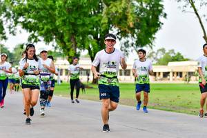 BIB: 1854, 009
                            <button type="button" onclick="openModal(3718322)" class="btn btn-primary btn-sm float-right btn-popup" data-toggle="modal" data-target=".modal-high-quality">
                        <i class="fas fa-shopping-cart"></i> Add to Cart
                    </button>
                                            <button type="button" onclick="isThisMe(3718322, true)" class="btn btn-success btn-sm float-right btn-popup btn-isme hidden" data-toggle="tooltip" data-placement="bottom" title="นี่คือรูปของคุณใช่ไหม คลิกที่นี่เพื่อเอาเข้าอัลบั้ม">
                        <i class="fas fa-plus"></i> Add to album
                    </button>
                    <button type="button" onclick="isThisMe(3718322, false)" class="btn btn-warning btn-sm float-right btn-popup btn-isnotme hidden">
                        <i class="fas fa-ban"></i> Remove from album
                    </button>