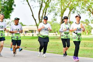 BIB: 
                            <button type="button" onclick="openModal(3720886)" class="btn btn-primary btn-sm float-right btn-popup" data-toggle="modal" data-target=".modal-high-quality">
                        <i class="fas fa-shopping-cart"></i> Add to Cart
                    </button>
                                            <button type="button" onclick="isThisMe(3720886, true)" class="btn btn-success btn-sm float-right btn-popup btn-isme hidden" data-toggle="tooltip" data-placement="bottom" title="นี่คือรูปของคุณใช่ไหม คลิกที่นี่เพื่อเอาเข้าอัลบั้ม">
                        <i class="fas fa-plus"></i> Add to album
                    </button>
                    <button type="button" onclick="isThisMe(3720886, false)" class="btn btn-warning btn-sm float-right btn-popup btn-isnotme hidden">
                        <i class="fas fa-ban"></i> Remove from album
                    </button>