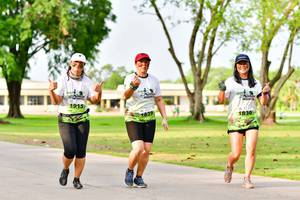 BIB: 1830
                            <button type="button" onclick="openModal(3722088)" class="btn btn-primary btn-sm float-right btn-popup" data-toggle="modal" data-target=".modal-high-quality">
                        <i class="fas fa-shopping-cart"></i> Add to Cart
                    </button>
                                            <button type="button" onclick="isThisMe(3722088, true)" class="btn btn-success btn-sm float-right btn-popup btn-isme hidden" data-toggle="tooltip" data-placement="bottom" title="นี่คือรูปของคุณใช่ไหม คลิกที่นี่เพื่อเอาเข้าอัลบั้ม">
                        <i class="fas fa-plus"></i> Add to album
                    </button>
                    <button type="button" onclick="isThisMe(3722088, false)" class="btn btn-warning btn-sm float-right btn-popup btn-isnotme hidden">
                        <i class="fas fa-ban"></i> Remove from album
                    </button>