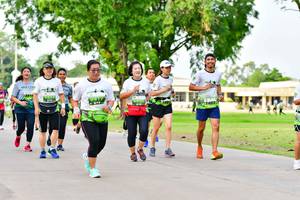 BIB: 
                            <button type="button" onclick="openModal(3720518)" class="btn btn-primary btn-sm float-right btn-popup" data-toggle="modal" data-target=".modal-high-quality">
                        <i class="fas fa-shopping-cart"></i> Add to Cart
                    </button>
                                            <button type="button" onclick="isThisMe(3720518, true)" class="btn btn-success btn-sm float-right btn-popup btn-isme hidden" data-toggle="tooltip" data-placement="bottom" title="นี่คือรูปของคุณใช่ไหม คลิกที่นี่เพื่อเอาเข้าอัลบั้ม">
                        <i class="fas fa-plus"></i> Add to album
                    </button>
                    <button type="button" onclick="isThisMe(3720518, false)" class="btn btn-warning btn-sm float-right btn-popup btn-isnotme hidden">
                        <i class="fas fa-ban"></i> Remove from album
                    </button>