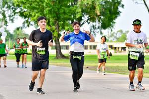 BIB: 2116
                            <button type="button" onclick="openModal(3722294)" class="btn btn-primary btn-sm float-right btn-popup" data-toggle="modal" data-target=".modal-high-quality">
                        <i class="fas fa-shopping-cart"></i> Add to Cart
                    </button>
                                            <button type="button" onclick="isThisMe(3722294, true)" class="btn btn-success btn-sm float-right btn-popup btn-isme hidden" data-toggle="tooltip" data-placement="bottom" title="นี่คือรูปของคุณใช่ไหม คลิกที่นี่เพื่อเอาเข้าอัลบั้ม">
                        <i class="fas fa-plus"></i> Add to album
                    </button>
                    <button type="button" onclick="isThisMe(3722294, false)" class="btn btn-warning btn-sm float-right btn-popup btn-isnotme hidden">
                        <i class="fas fa-ban"></i> Remove from album
                    </button>