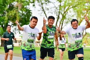 BIB: 2781
                            <button type="button" onclick="openModal(3718488)" class="btn btn-primary btn-sm float-right btn-popup" data-toggle="modal" data-target=".modal-high-quality">
                        <i class="fas fa-shopping-cart"></i> Add to Cart
                    </button>
                                            <button type="button" onclick="isThisMe(3718488, true)" class="btn btn-success btn-sm float-right btn-popup btn-isme hidden" data-toggle="tooltip" data-placement="bottom" title="นี่คือรูปของคุณใช่ไหม คลิกที่นี่เพื่อเอาเข้าอัลบั้ม">
                        <i class="fas fa-plus"></i> Add to album
                    </button>
                    <button type="button" onclick="isThisMe(3718488, false)" class="btn btn-warning btn-sm float-right btn-popup btn-isnotme hidden">
                        <i class="fas fa-ban"></i> Remove from album
                    </button>