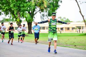 BIB: 2090
                            <button type="button" onclick="openModal(3717977)" class="btn btn-primary btn-sm float-right btn-popup" data-toggle="modal" data-target=".modal-high-quality">
                        <i class="fas fa-shopping-cart"></i> Add to Cart
                    </button>
                                            <button type="button" onclick="isThisMe(3717977, true)" class="btn btn-success btn-sm float-right btn-popup btn-isme hidden" data-toggle="tooltip" data-placement="bottom" title="นี่คือรูปของคุณใช่ไหม คลิกที่นี่เพื่อเอาเข้าอัลบั้ม">
                        <i class="fas fa-plus"></i> Add to album
                    </button>
                    <button type="button" onclick="isThisMe(3717977, false)" class="btn btn-warning btn-sm float-right btn-popup btn-isnotme hidden">
                        <i class="fas fa-ban"></i> Remove from album
                    </button>