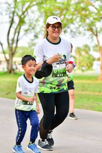 BIB: 
                            <button type="button" onclick="openModal(3720687)" class="btn btn-primary btn-sm float-right btn-popup" data-toggle="modal" data-target=".modal-high-quality">
                        <i class="fas fa-shopping-cart"></i> Add to Cart
                    </button>
                                            <button type="button" onclick="isThisMe(3720687, true)" class="btn btn-success btn-sm float-right btn-popup btn-isme hidden" data-toggle="tooltip" data-placement="bottom" title="นี่คือรูปของคุณใช่ไหม คลิกที่นี่เพื่อเอาเข้าอัลบั้ม">
                        <i class="fas fa-plus"></i> Add to album
                    </button>
                    <button type="button" onclick="isThisMe(3720687, false)" class="btn btn-warning btn-sm float-right btn-popup btn-isnotme hidden">
                        <i class="fas fa-ban"></i> Remove from album
                    </button>