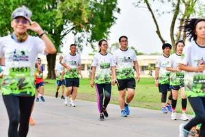 BIB: 
                            <button type="button" onclick="openModal(3719632)" class="btn btn-primary btn-sm float-right btn-popup" data-toggle="modal" data-target=".modal-high-quality">
                        <i class="fas fa-shopping-cart"></i> Add to Cart
                    </button>
                                            <button type="button" onclick="isThisMe(3719632, true)" class="btn btn-success btn-sm float-right btn-popup btn-isme hidden" data-toggle="tooltip" data-placement="bottom" title="นี่คือรูปของคุณใช่ไหม คลิกที่นี่เพื่อเอาเข้าอัลบั้ม">
                        <i class="fas fa-plus"></i> Add to album
                    </button>
                    <button type="button" onclick="isThisMe(3719632, false)" class="btn btn-warning btn-sm float-right btn-popup btn-isnotme hidden">
                        <i class="fas fa-ban"></i> Remove from album
                    </button>