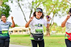 BIB: 0823, 2513
                            <button type="button" onclick="openModal(3720528)" class="btn btn-primary btn-sm float-right btn-popup" data-toggle="modal" data-target=".modal-high-quality">
                        <i class="fas fa-shopping-cart"></i> Add to Cart
                    </button>
                                            <button type="button" onclick="isThisMe(3720528, true)" class="btn btn-success btn-sm float-right btn-popup btn-isme hidden" data-toggle="tooltip" data-placement="bottom" title="นี่คือรูปของคุณใช่ไหม คลิกที่นี่เพื่อเอาเข้าอัลบั้ม">
                        <i class="fas fa-plus"></i> Add to album
                    </button>
                    <button type="button" onclick="isThisMe(3720528, false)" class="btn btn-warning btn-sm float-right btn-popup btn-isnotme hidden">
                        <i class="fas fa-ban"></i> Remove from album
                    </button>