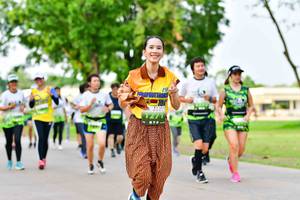 BIB: 
                            <button type="button" onclick="openModal(3720384)" class="btn btn-primary btn-sm float-right btn-popup" data-toggle="modal" data-target=".modal-high-quality">
                        <i class="fas fa-shopping-cart"></i> Add to Cart
                    </button>
                                            <button type="button" onclick="isThisMe(3720384, true)" class="btn btn-success btn-sm float-right btn-popup btn-isme hidden" data-toggle="tooltip" data-placement="bottom" title="นี่คือรูปของคุณใช่ไหม คลิกที่นี่เพื่อเอาเข้าอัลบั้ม">
                        <i class="fas fa-plus"></i> Add to album
                    </button>
                    <button type="button" onclick="isThisMe(3720384, false)" class="btn btn-warning btn-sm float-right btn-popup btn-isnotme hidden">
                        <i class="fas fa-ban"></i> Remove from album
                    </button>